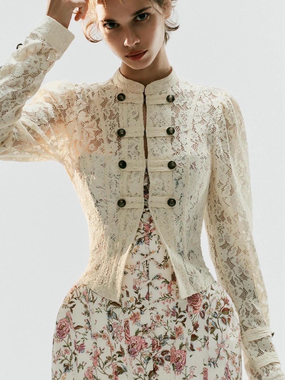 Lace jacket - Picture 3 of 4
